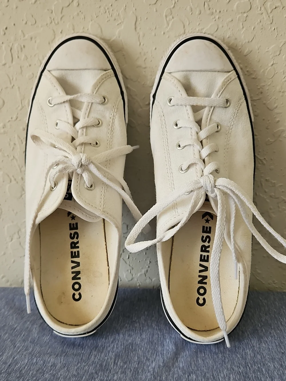 Converse Women's White  Canvas Slip Ins, Size 7